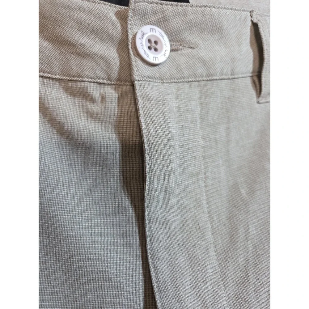 TravisMathew Golf Shorts Mens 34 Gray Performance Hybrid Stretch Flat Front